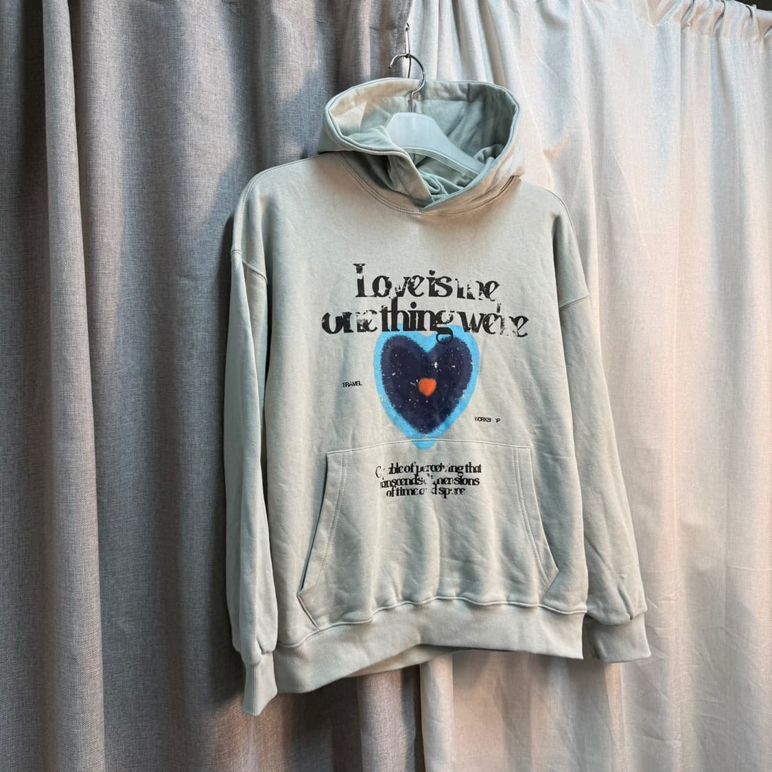 [M/오버핏] 트래블 TRAVEL 그래픽 긴팔 후드티 상품이미지2