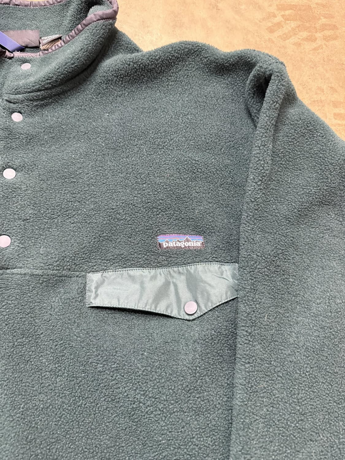 98FW 파타고니아 신칠라 스냅-T 플리스 딥그린 솔리드 상품이미지2