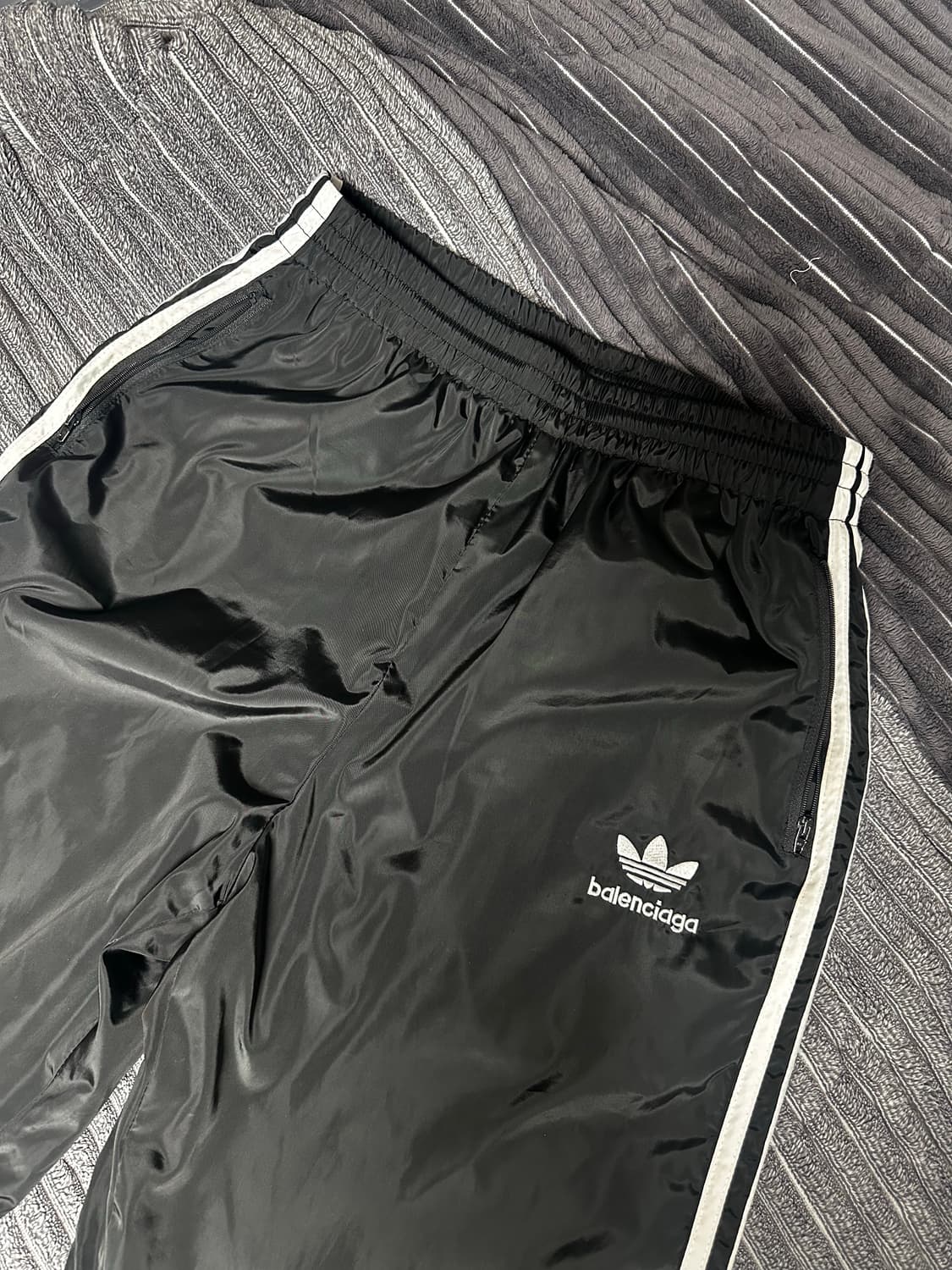 아디다스 발렌시아가 트랙팬츠 상품이미지2