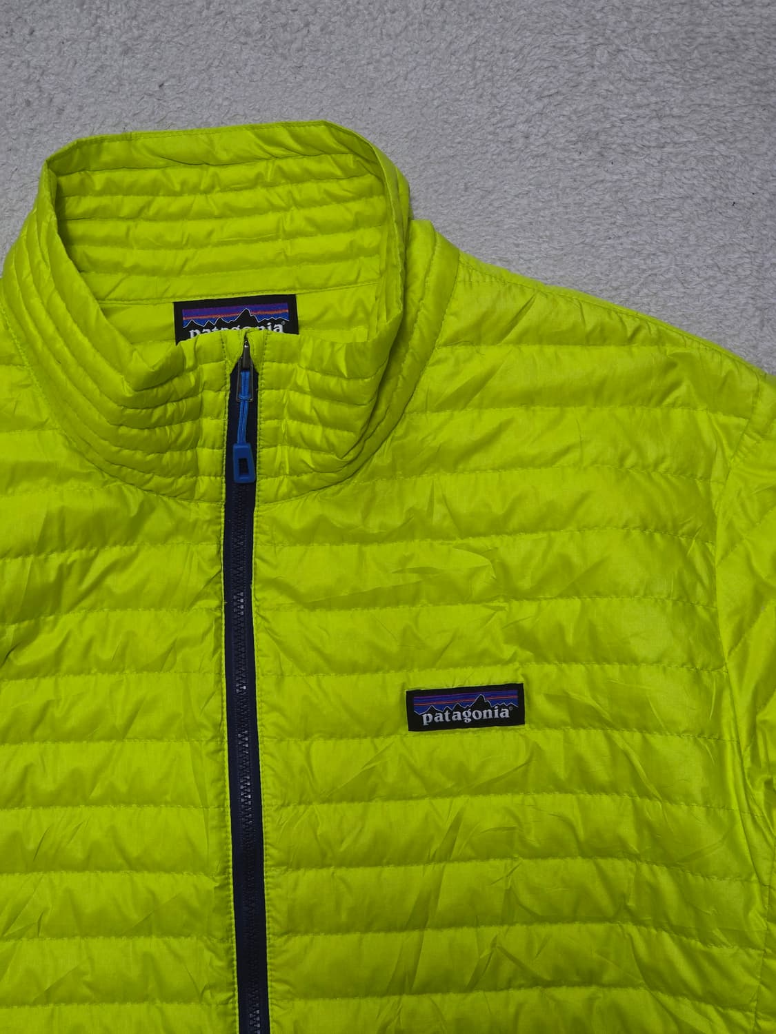 Patagonia 파타고니아 다운 경량 패딩 M 상품이미지1