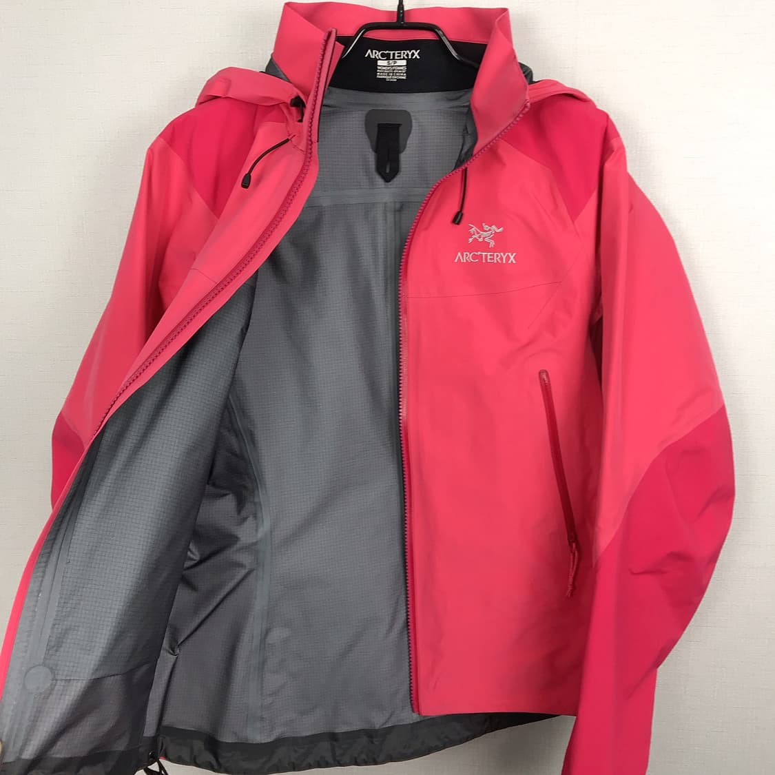 아크테릭스 고어텍스 바람막이 자켓 여성S 상품이미지7
