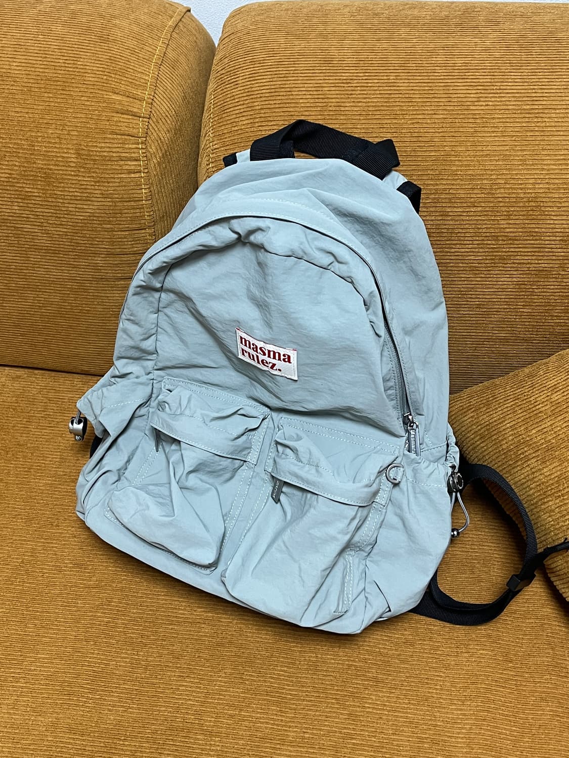 마스마룰즈 백팩 카키그레이 상품이미지1