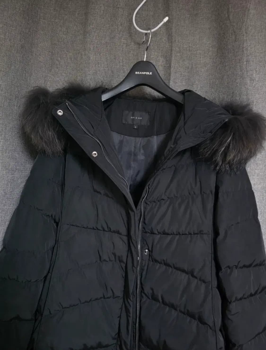 온앤온 너구리퍼 덕다운 롱패딩 상품이미지2