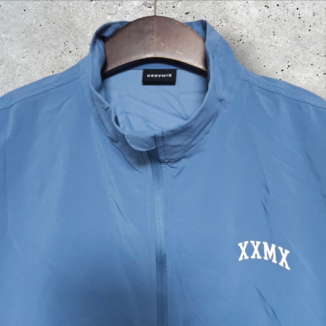 젝시믹스 핫버닝 업 하이넥 크롭 자켓 문라이트블루 (95/M) 상품이미지2
