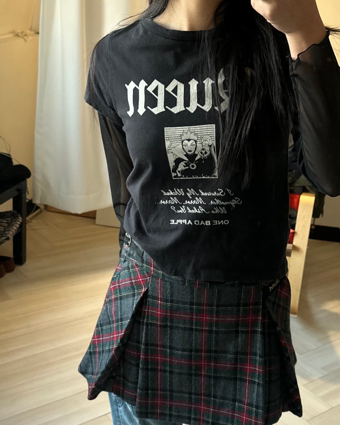 [DISNEY X MOUSSY] queen black t shirt 상품이미지6