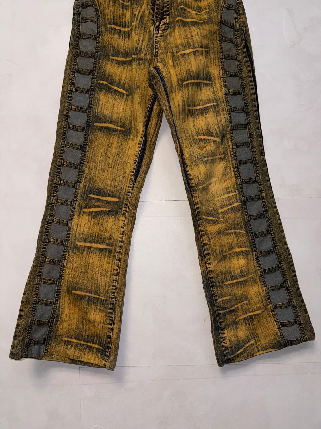 Yellow denim side details semi 부츠컷팬츠 상품이미지3