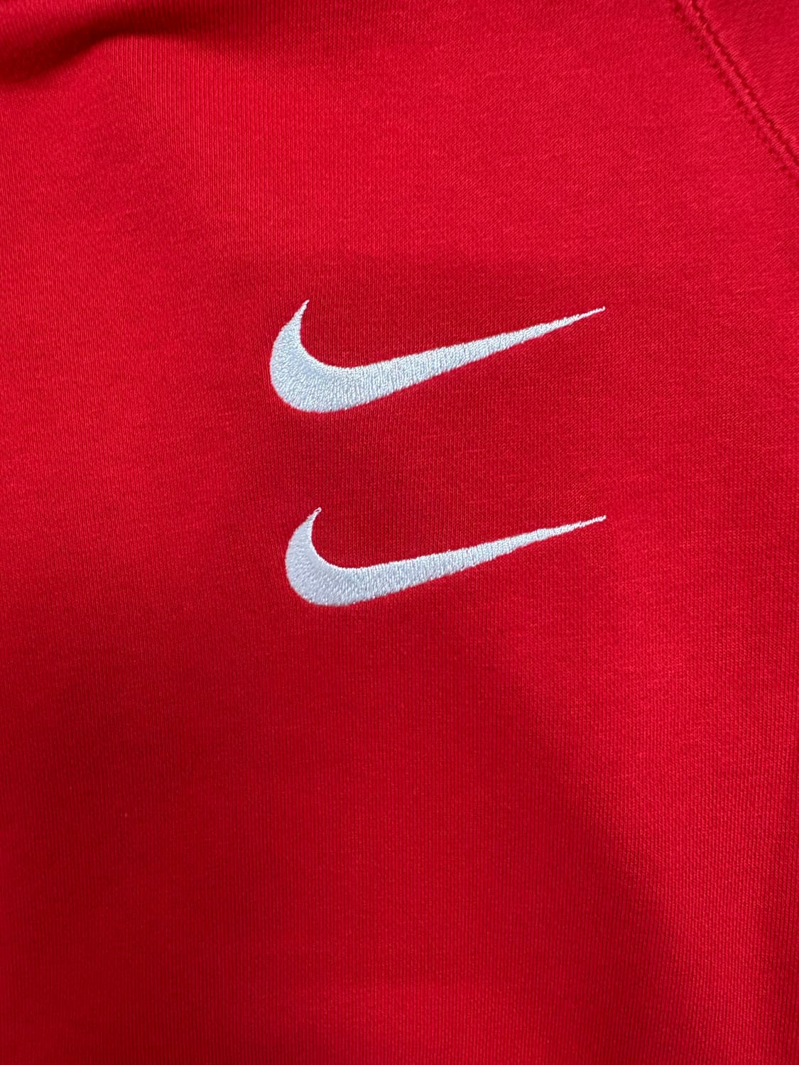 나이키 더블스우시 맨투맨 레드 상품이미지3