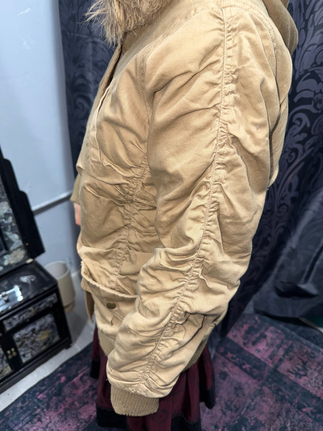 셔링 디테일 퍼후드 윈터 자켓 상품이미지4