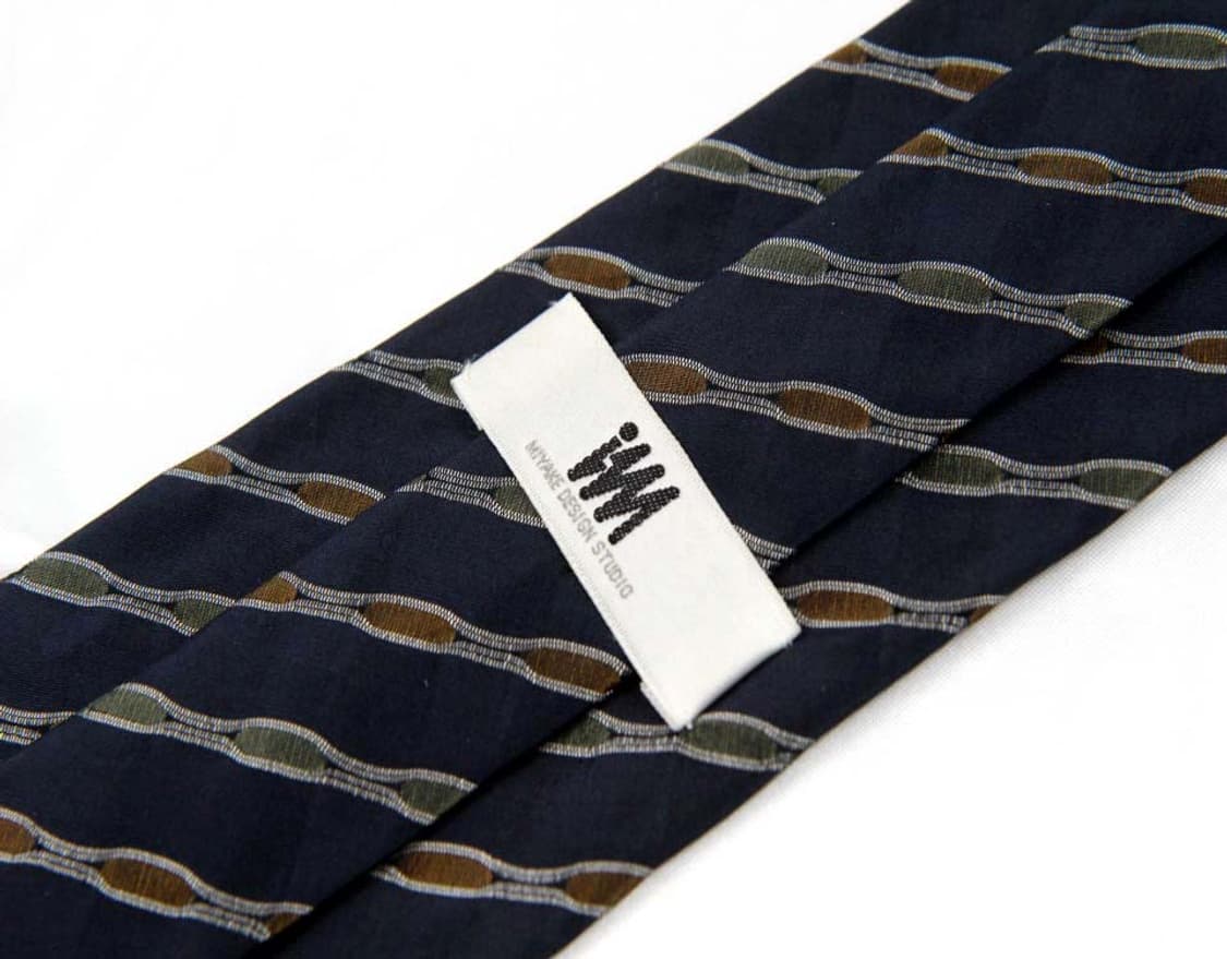 이세이 미야케 8.3cm A등급 남자 명품 넥타이 상품이미지3