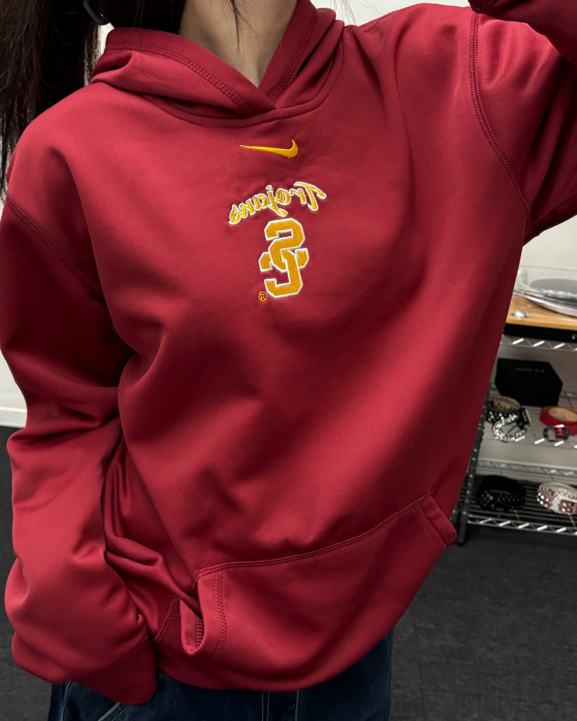 나이키 00s 컬리지 로고 버건디 후드티 상품이미지1
