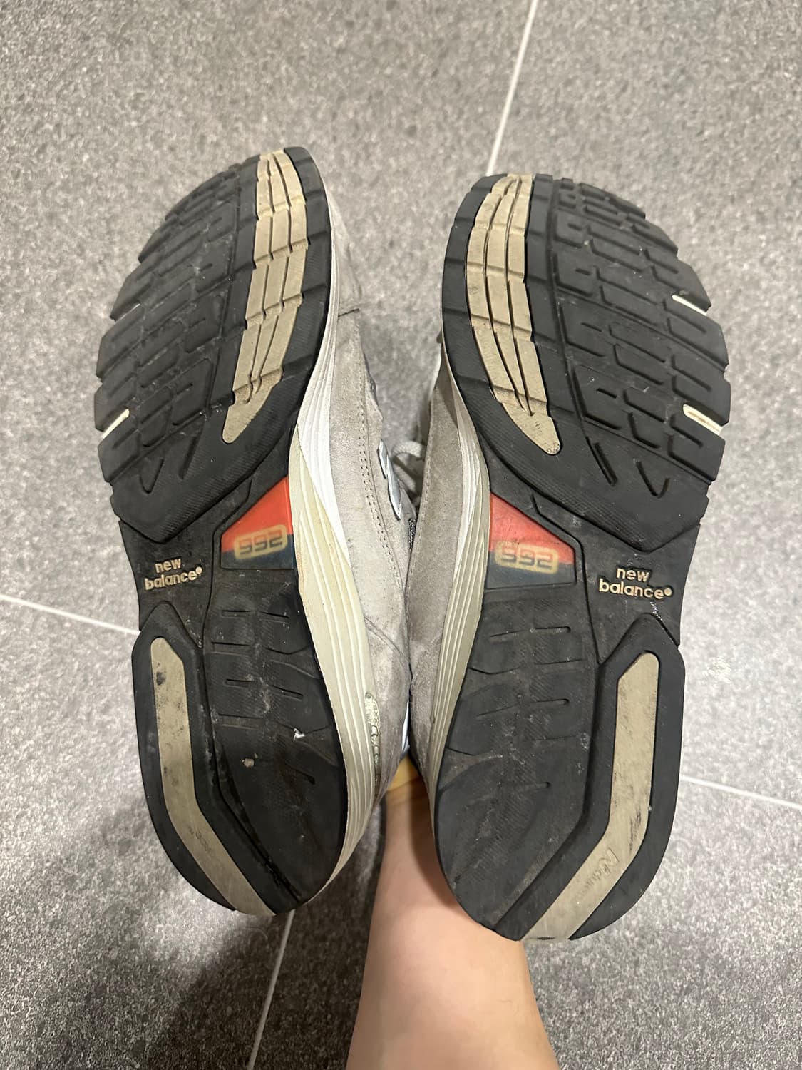 뉴발란스 992 285 상품이미지6