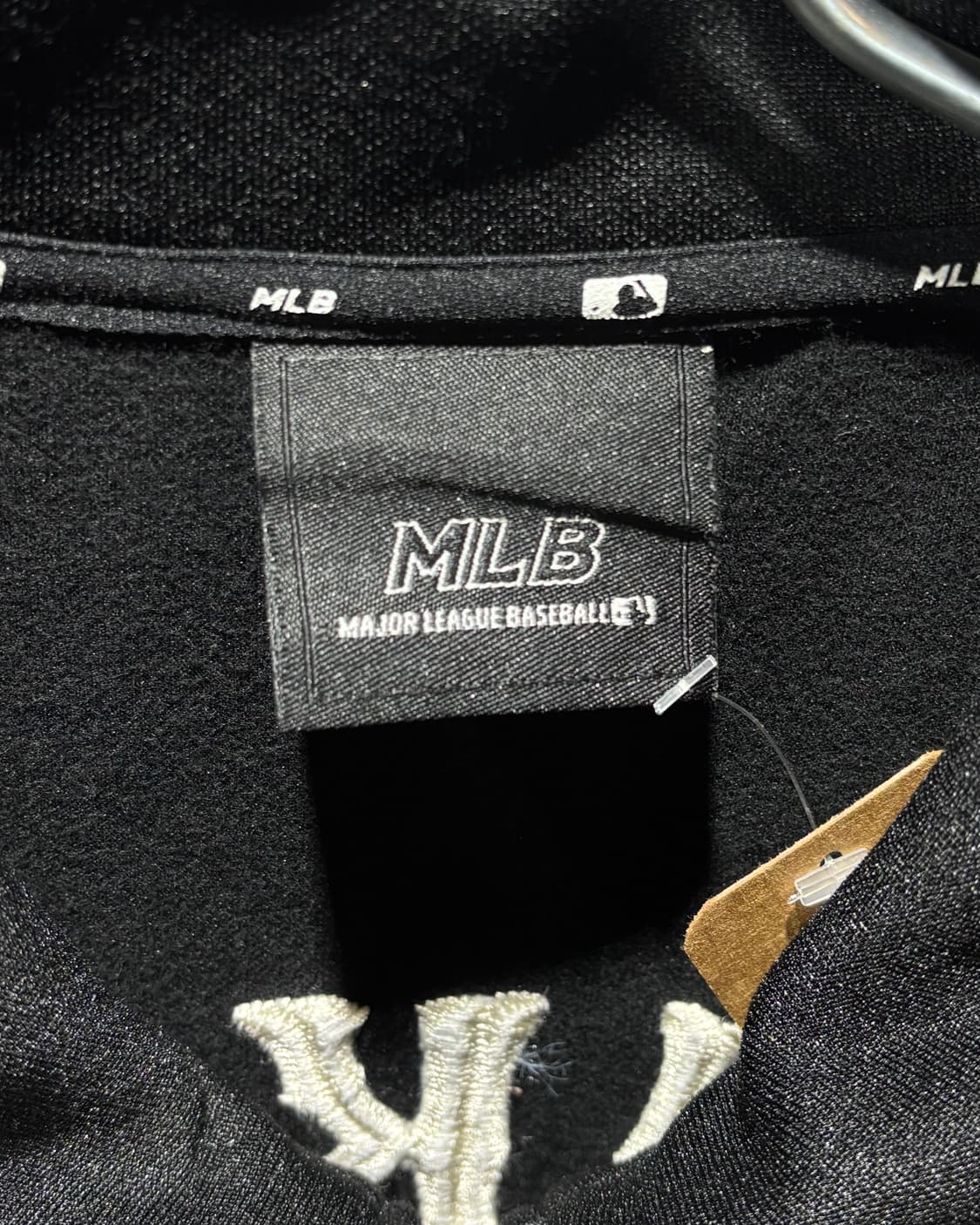 L MLB 뉴욕양키스 스펠링 로고 오렌지 라인 트랙탑 상품이미지7