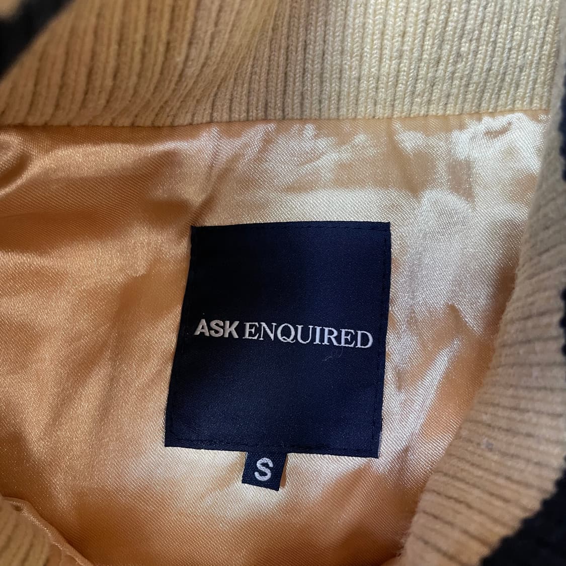 ASK 골드 y2k 패치 자수 후드 패딩조끼 S 상품이미지6