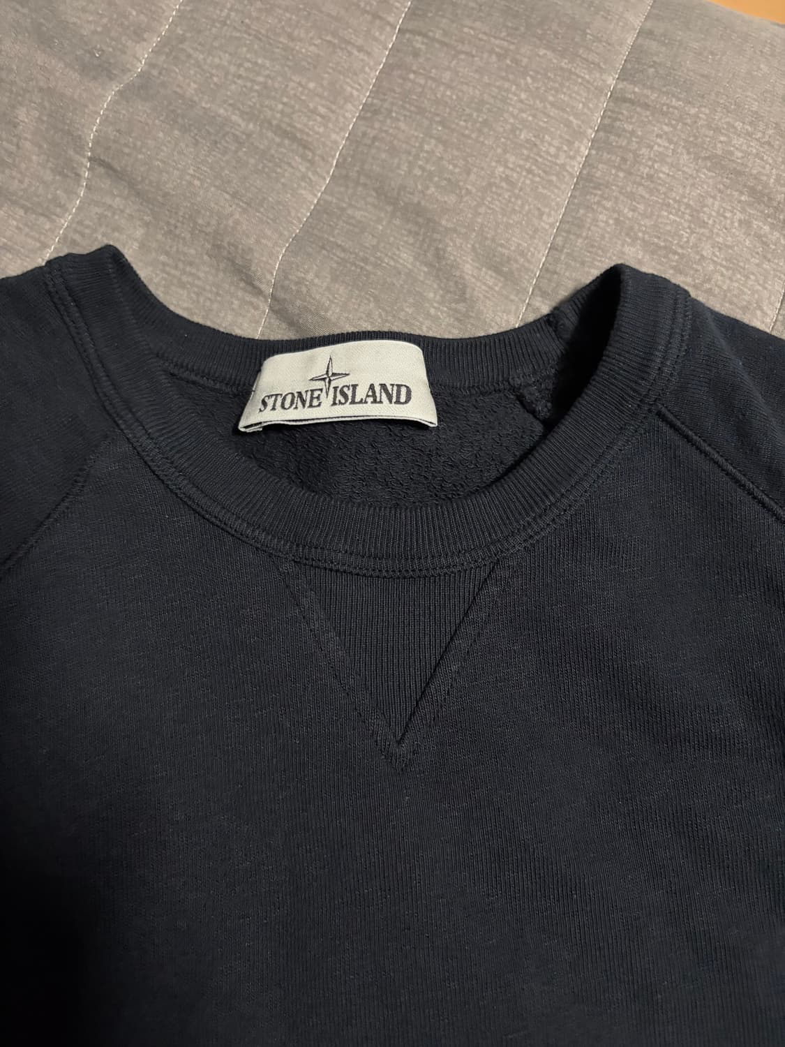 정품)상태좋은 스톤아일랜드 맨투맨 M 판매 상품이미지2
