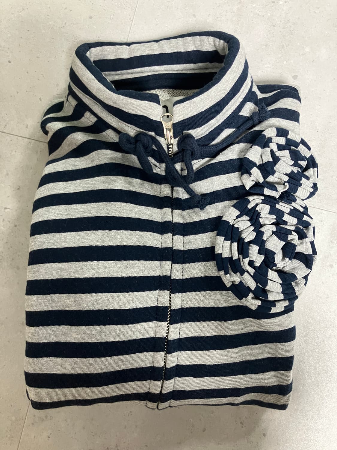 오픈와이와이 아플리케 집업 네이비 상품이미지2