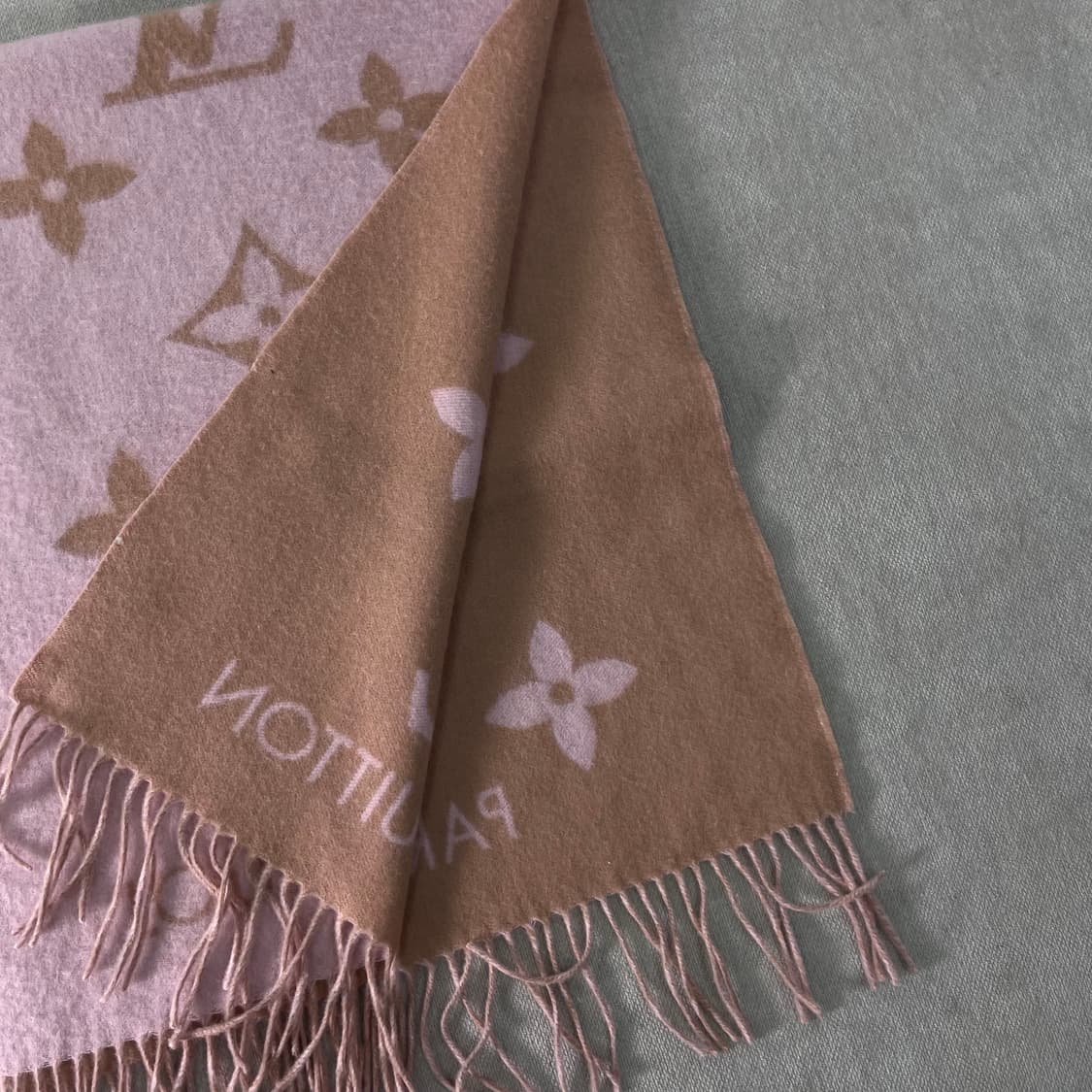 루이비통 레이캬비크 스카프 머플러  상품이미지4