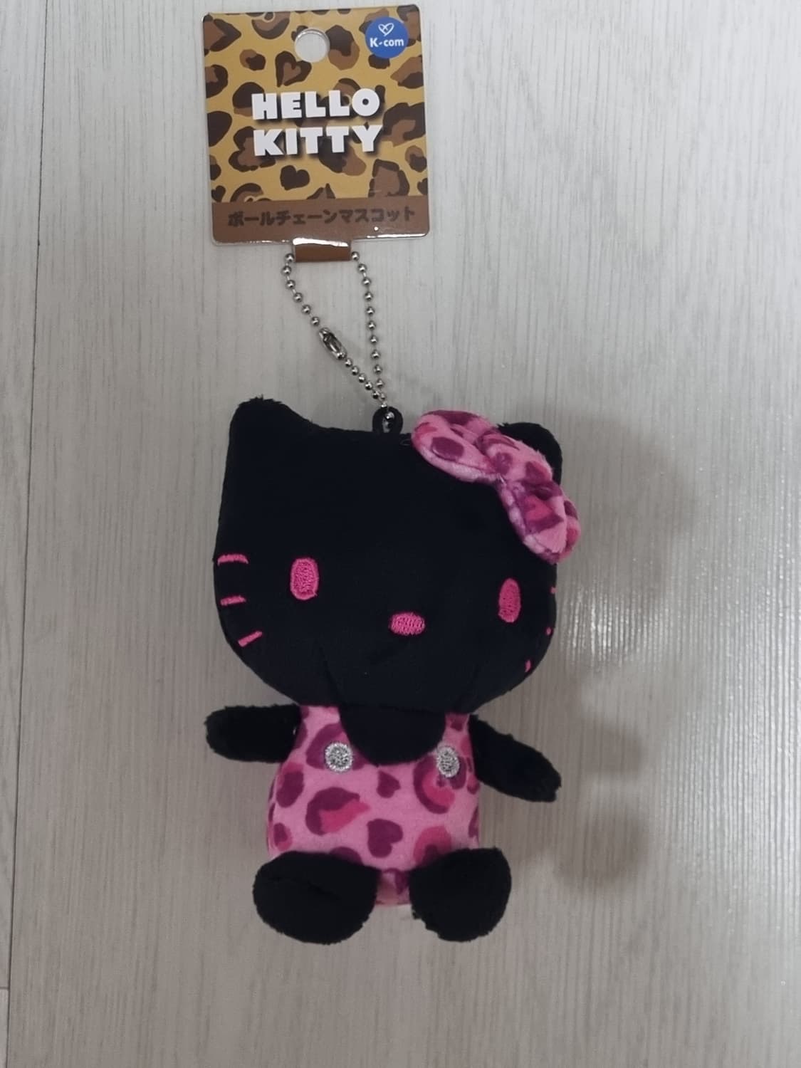 산리오 헬로키티 핑크 블랙 호피 갸루 키티 키링 인형 상품이미지1