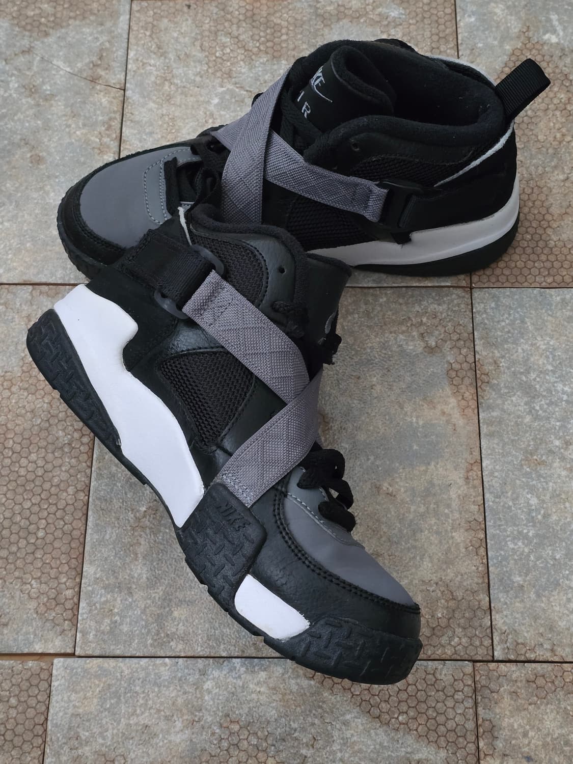 (230)나이키 에어 레이드 블랙 그레이 상품이미지4