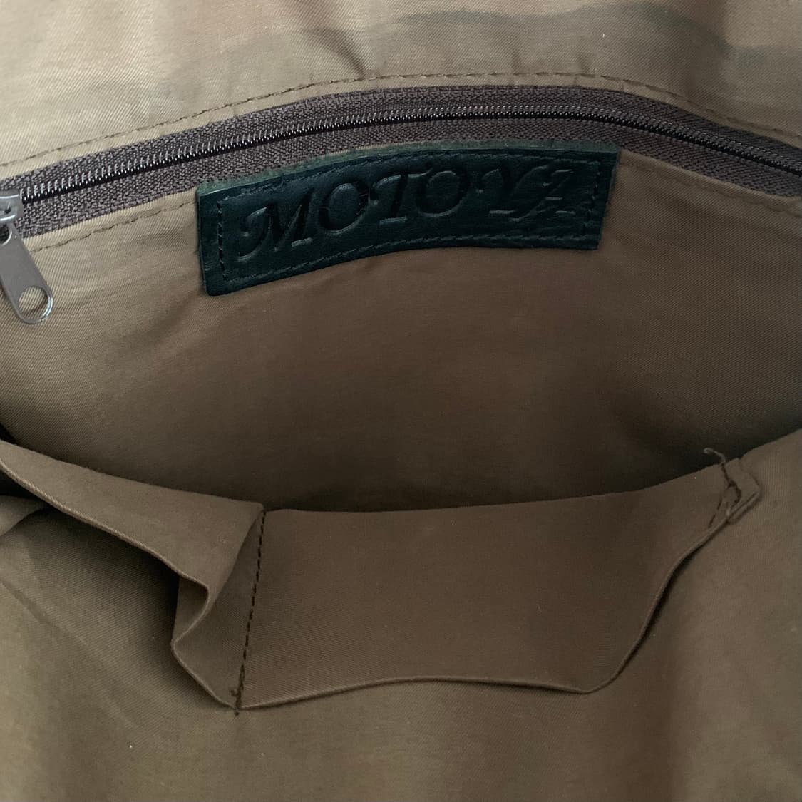 [빈티지] 가죽 리얼레더 가방 (크로스백 끈탈부착) 상품이미지4