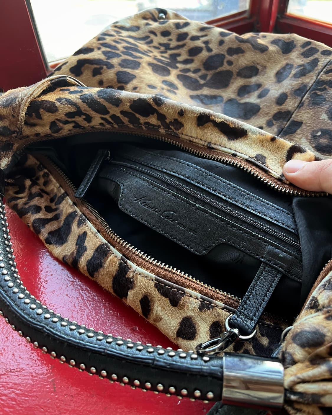 Kenneth Cole Real Calf-Hair Leopard Bag 상품이미지10