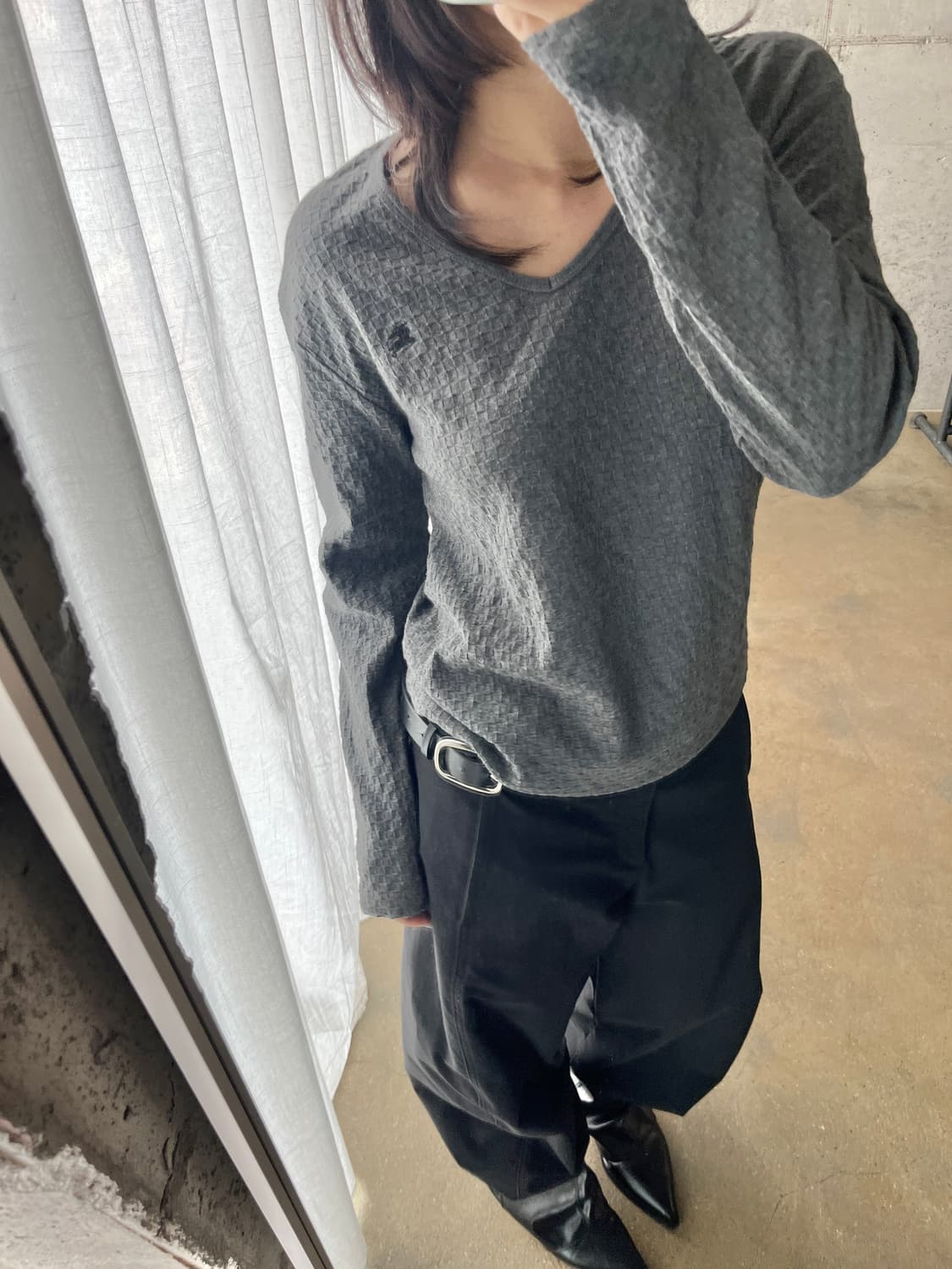 Burberry 버버리 블랙 로고 롱슬리브 상품이미지1