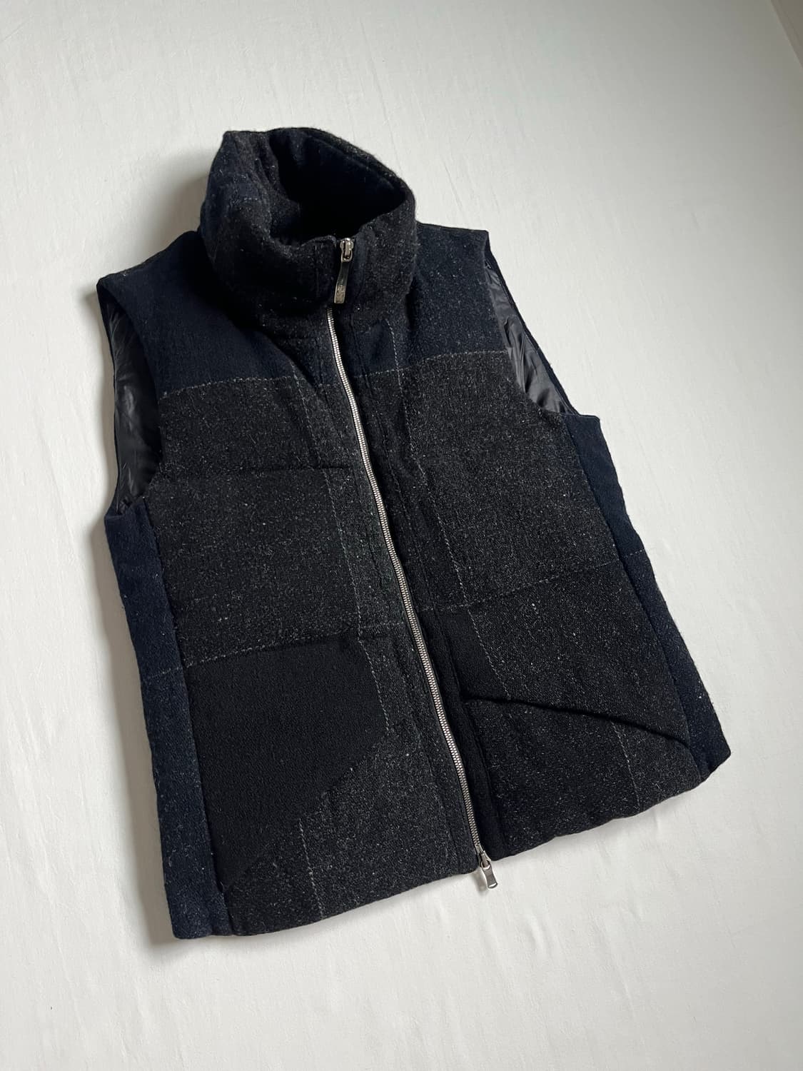 The Viridi-Anne High-Neck Down Vest 상품이미지2