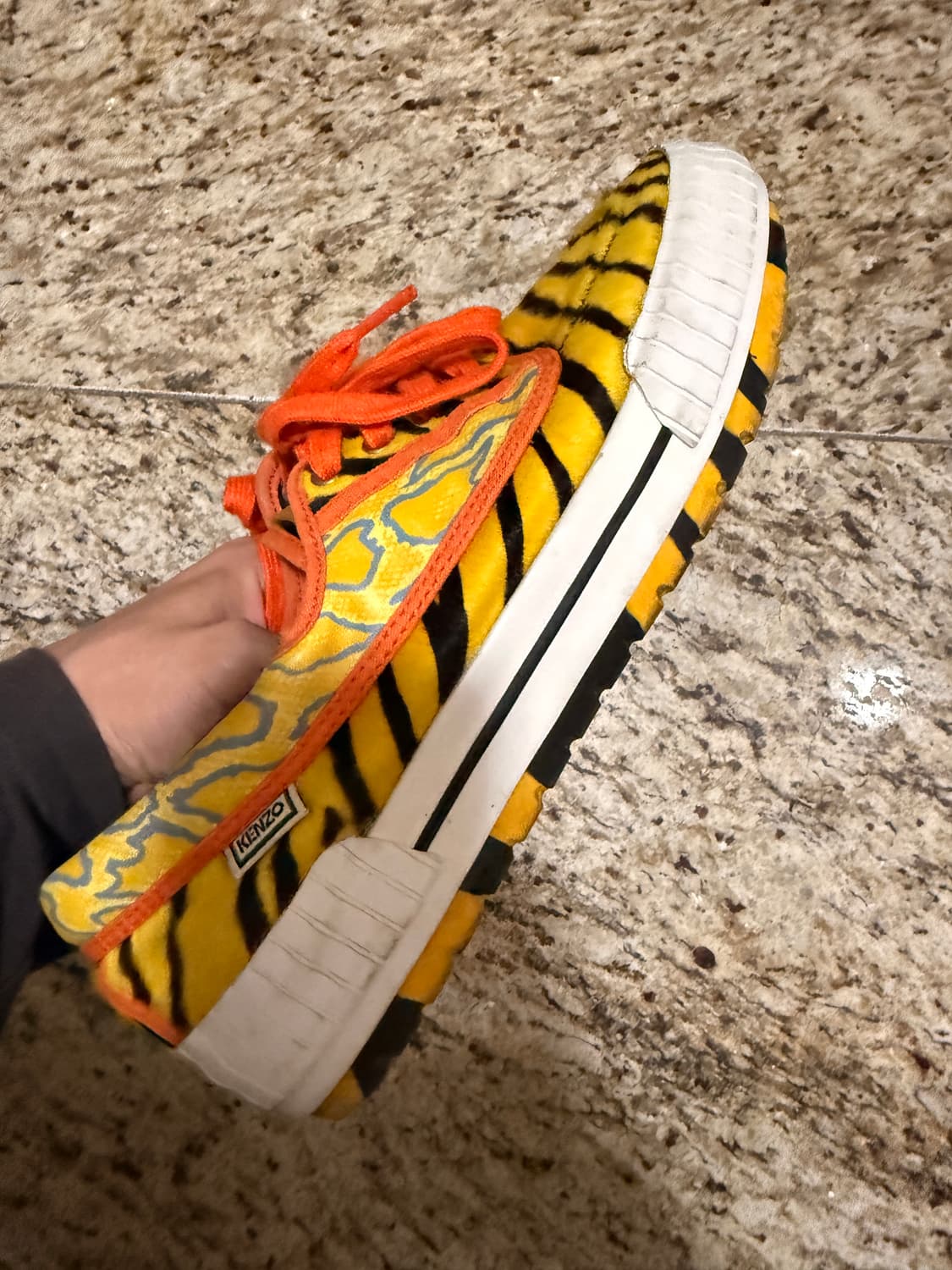 겐조 송치 스니커즈 상품이미지3