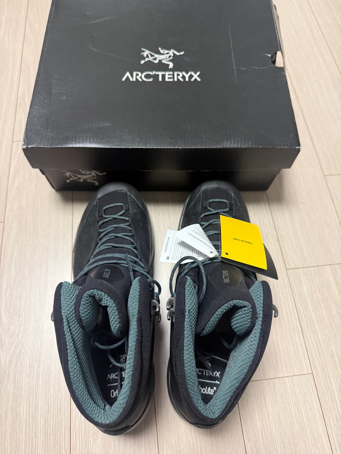 아크테릭스 아크럭스 TR GTX 275mm 새상품 상품이미지1
