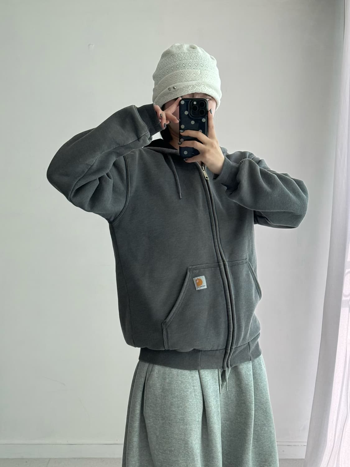 칼하트 차콜 후드집업 상품이미지2