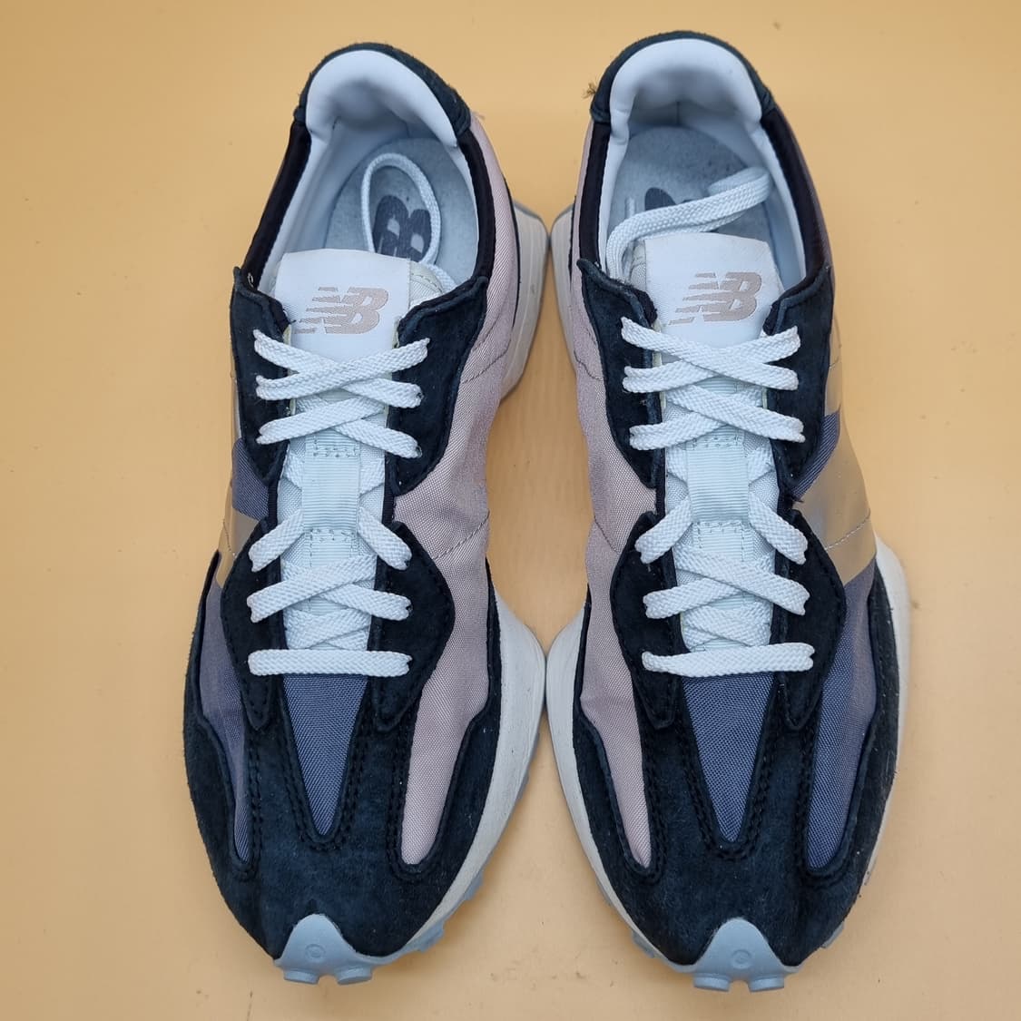 뉴발란스 327 블랙핑크 운동화250. 상품이미지2