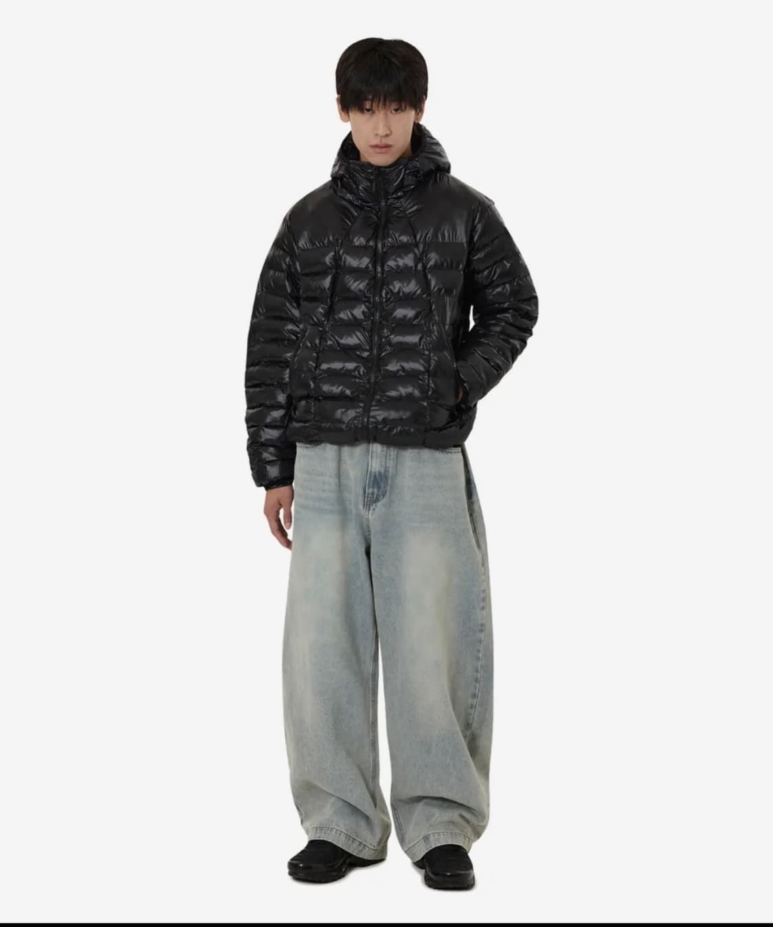 CURVED ZIPPER LIGHTWEIGHT PUFFER JACKET  상품이미지5