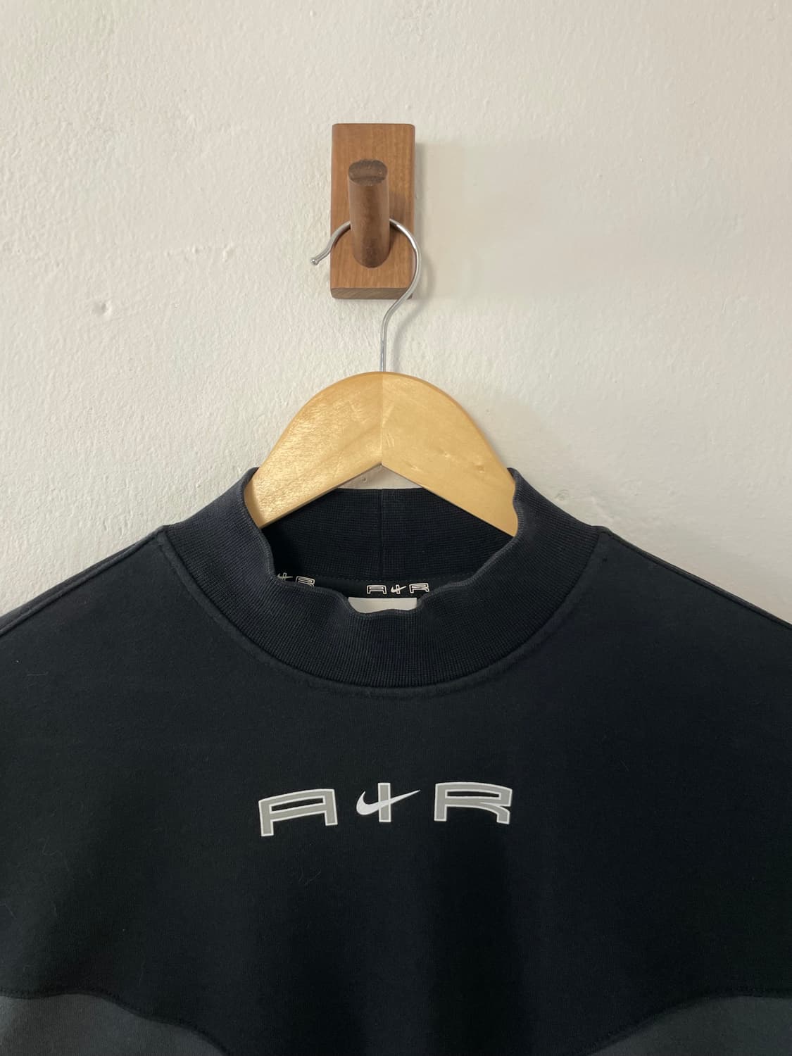 나이키 크롭 맨투맨  상품이미지4