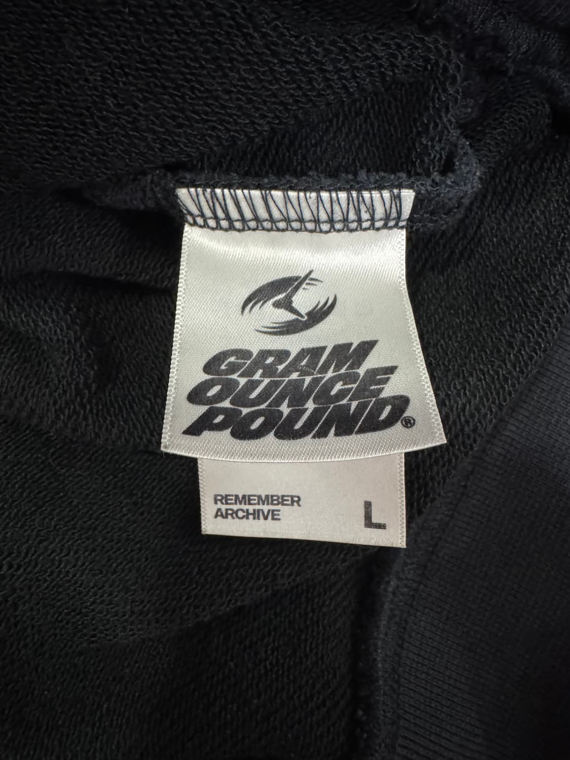 코드쿤스트 X 그램아운스파운드 콜라보 맨투맨 상품이미지8