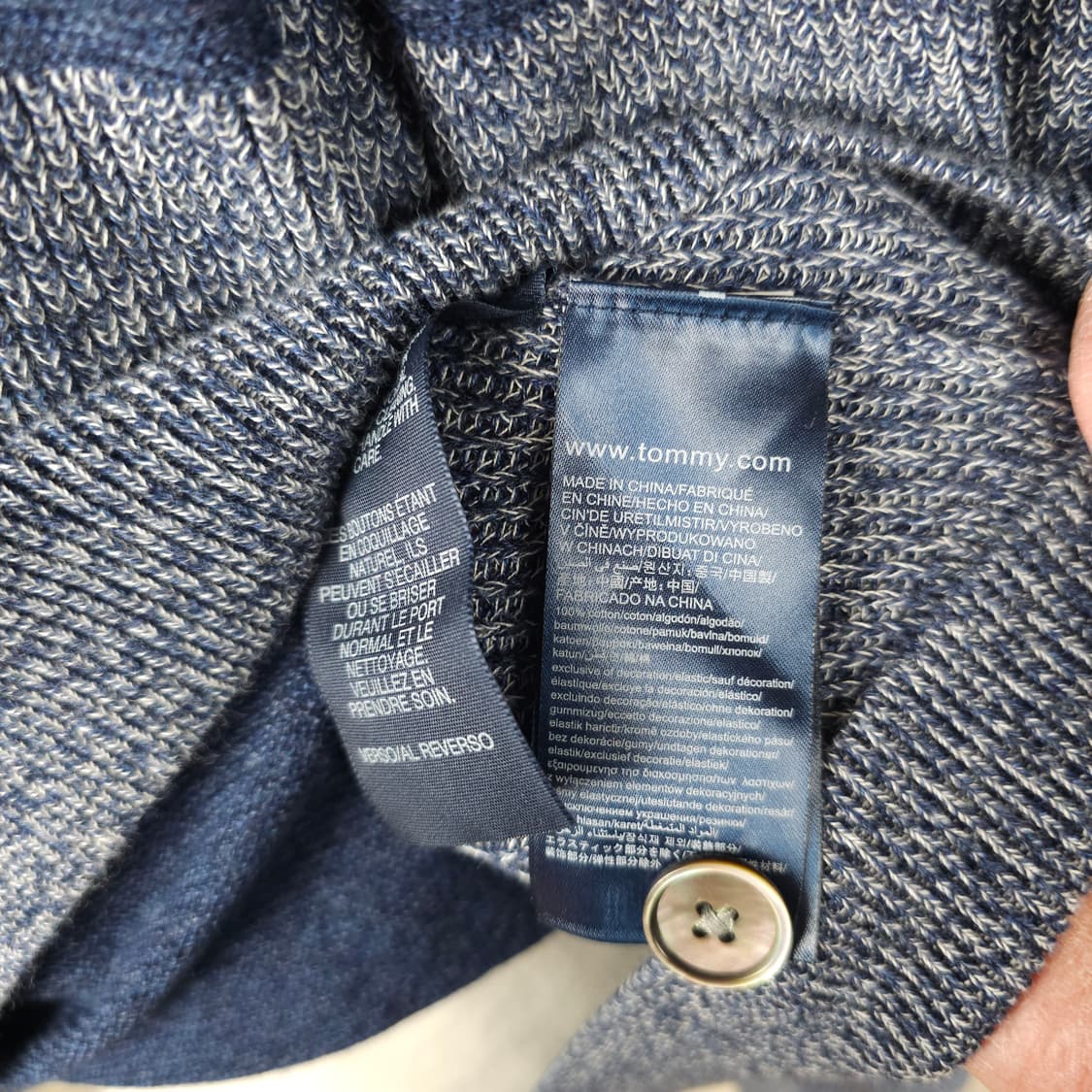 타미힐피거 V넥니트가디건 남자95사이즈  상품이미지5