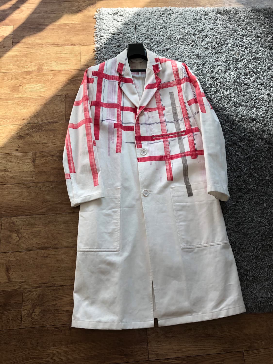 라프시몬스 핸드드로잉 랩코트 상품이미지6