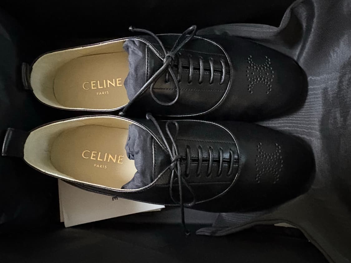 셀린 리즈로퍼 37(240) 미시착 새상품 상품이미지1