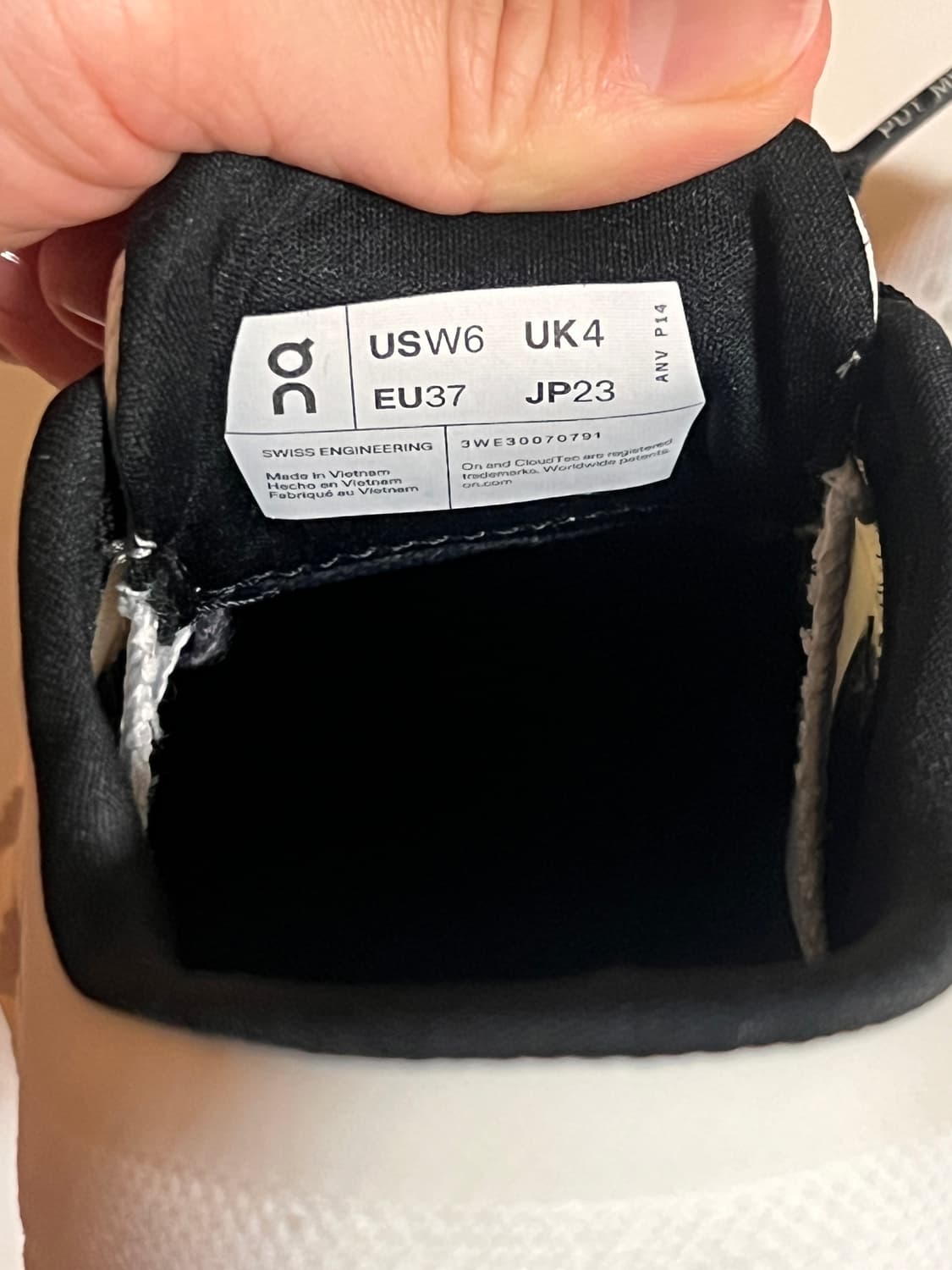 온러닝 클라우드 x4 상품이미지6