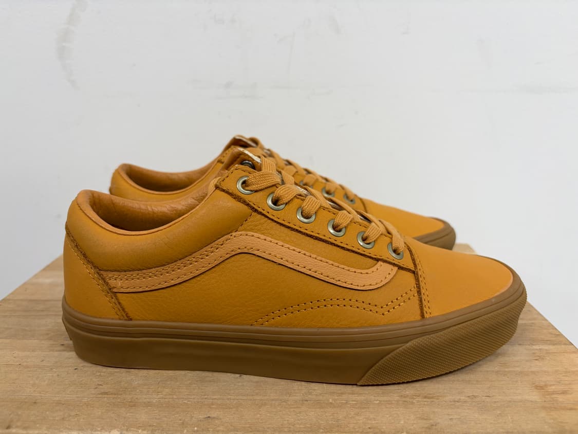 반스 여성 가죽 스니커즈 240 상품이미지1