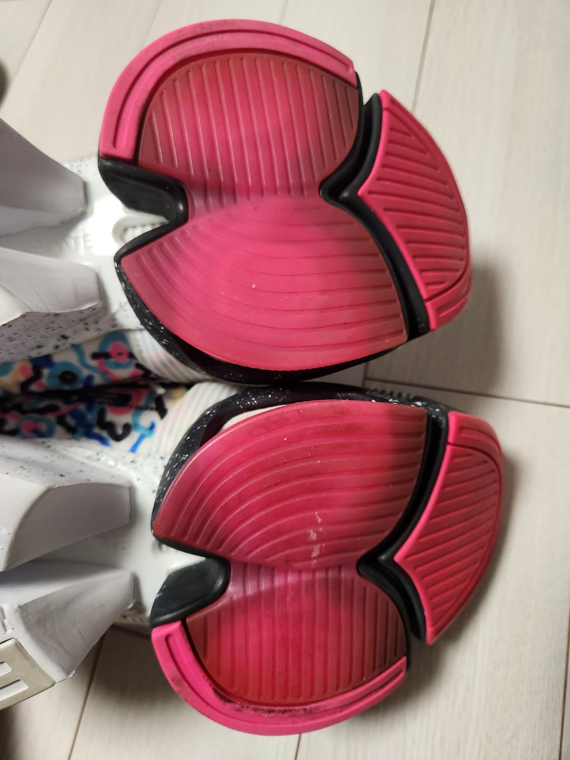 나이키 운동화  에어 줌 슈퍼렙 BQ7043-004 러닝화 사이즈240
 상품이미지9