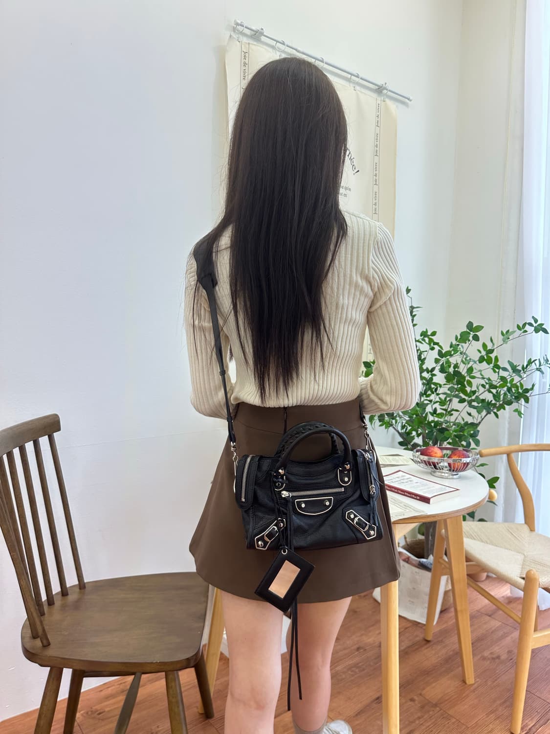 [SA급 정품] 발렌시아가 시티 모터백 미니 블랙 상품이미지6