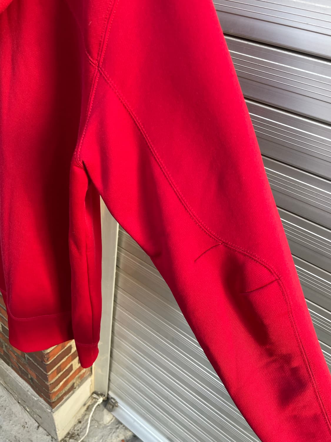 오클리 레드 핑커홀 후드집업 상품이미지8