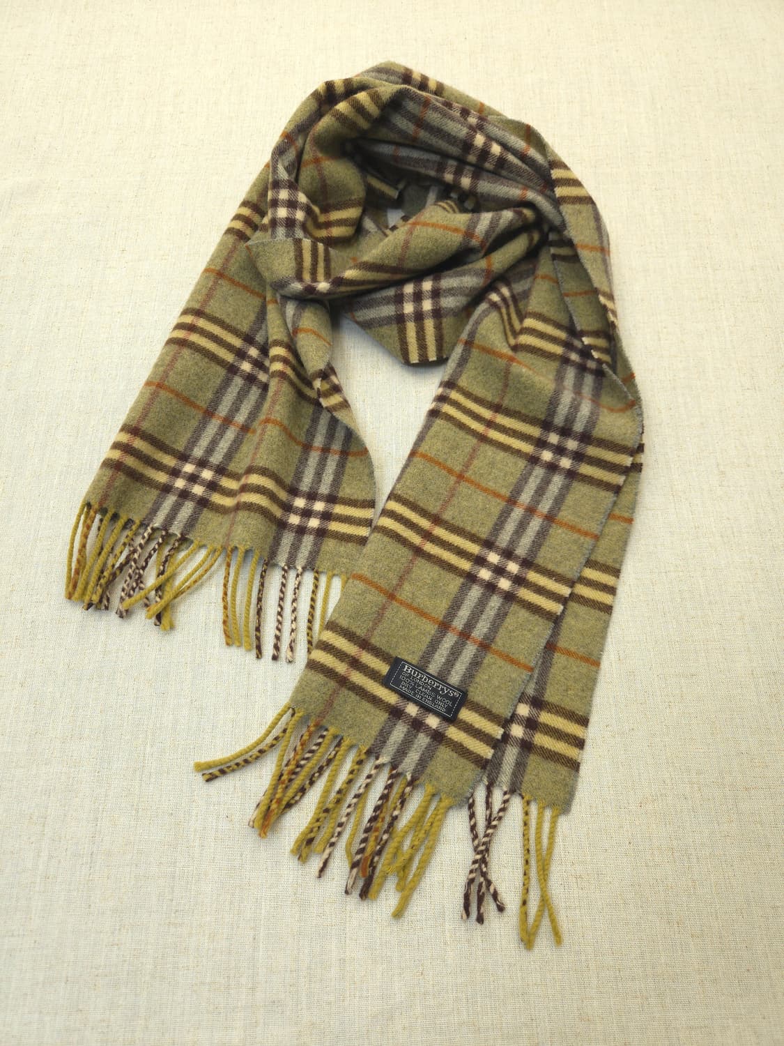 버버리 클래식 체크 100%램스울 머플러 그린 상품이미지1