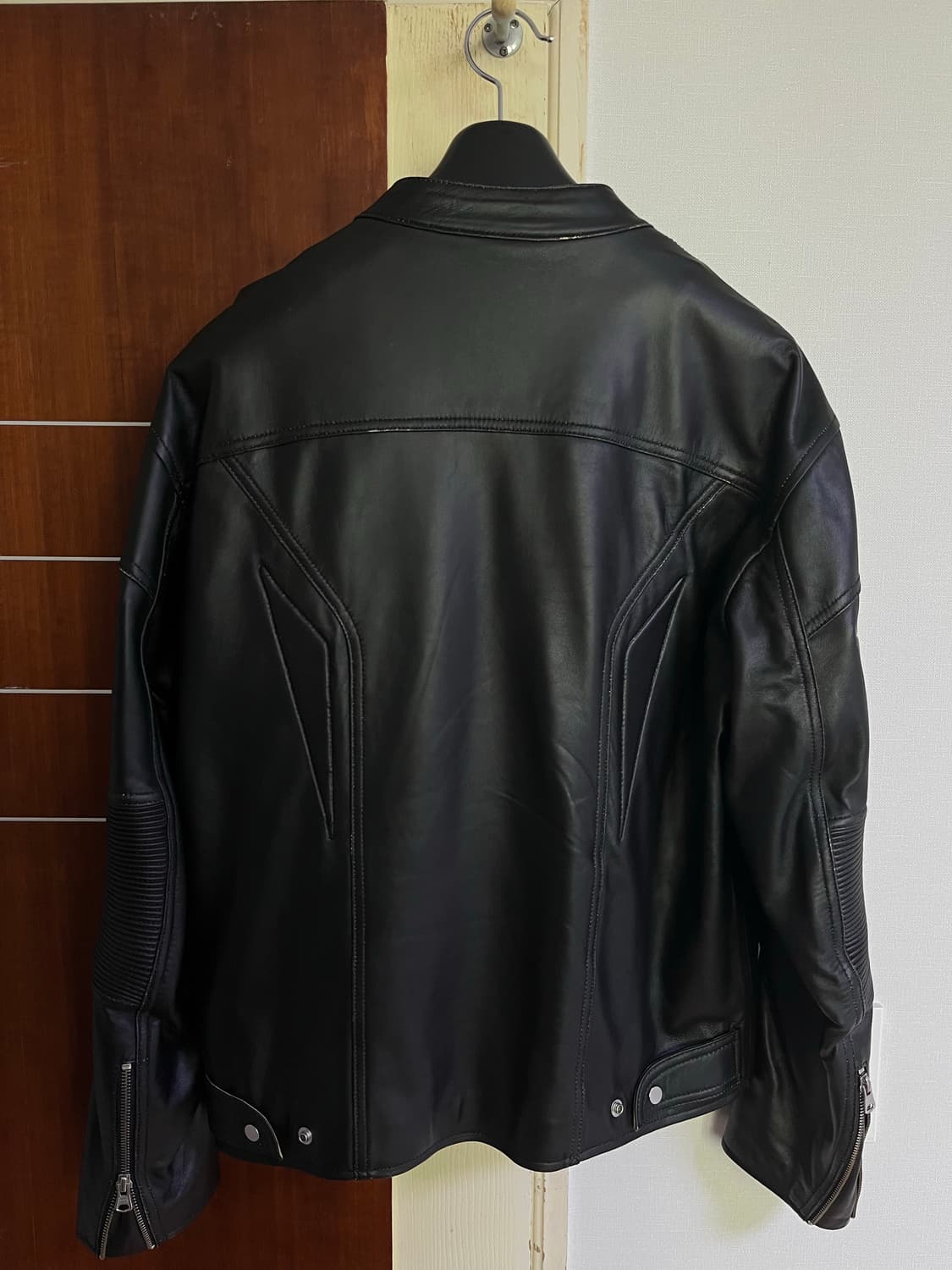 인사일런스 엠보 바이크 레더 자켓 블랙 L 상품이미지4