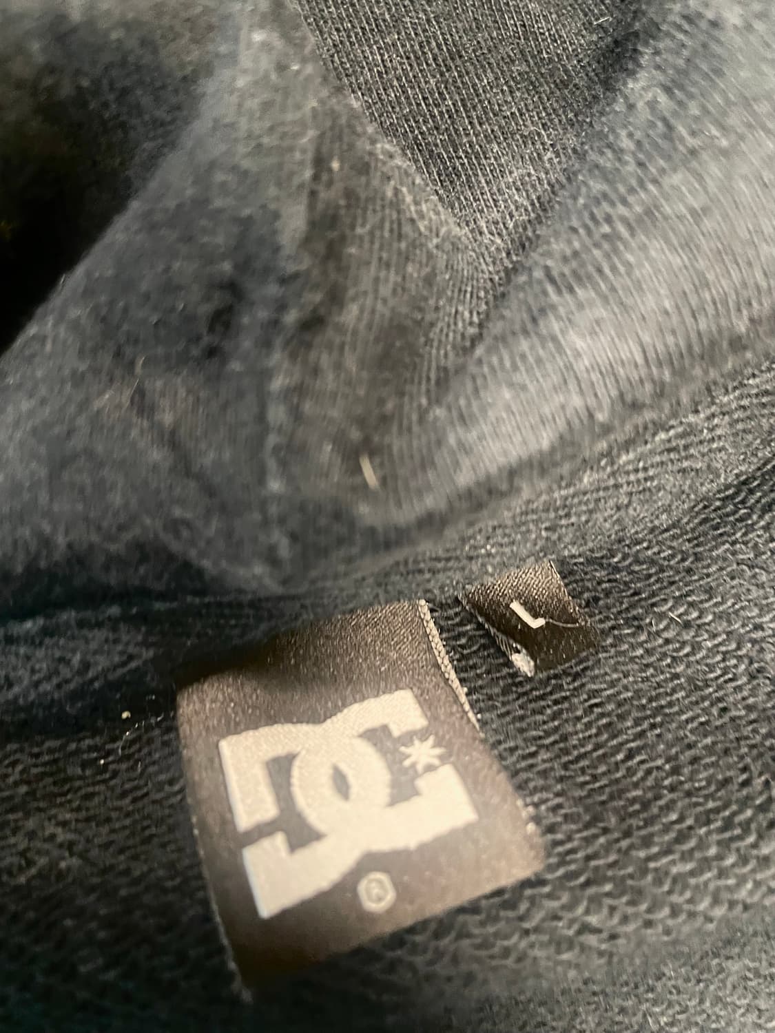 Dc 낙낙여리핏 블랙.화이트로고후드집업(표기L) 상품이미지5