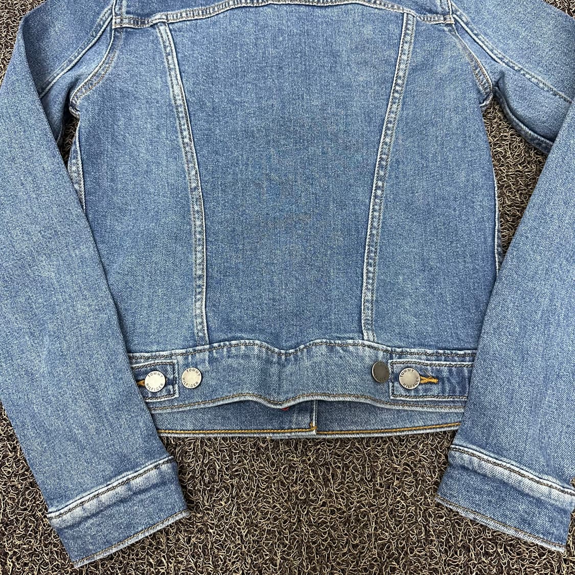 [새상품] 타미힐피거 여성 데님 청자켓 85(XS) 상품이미지8