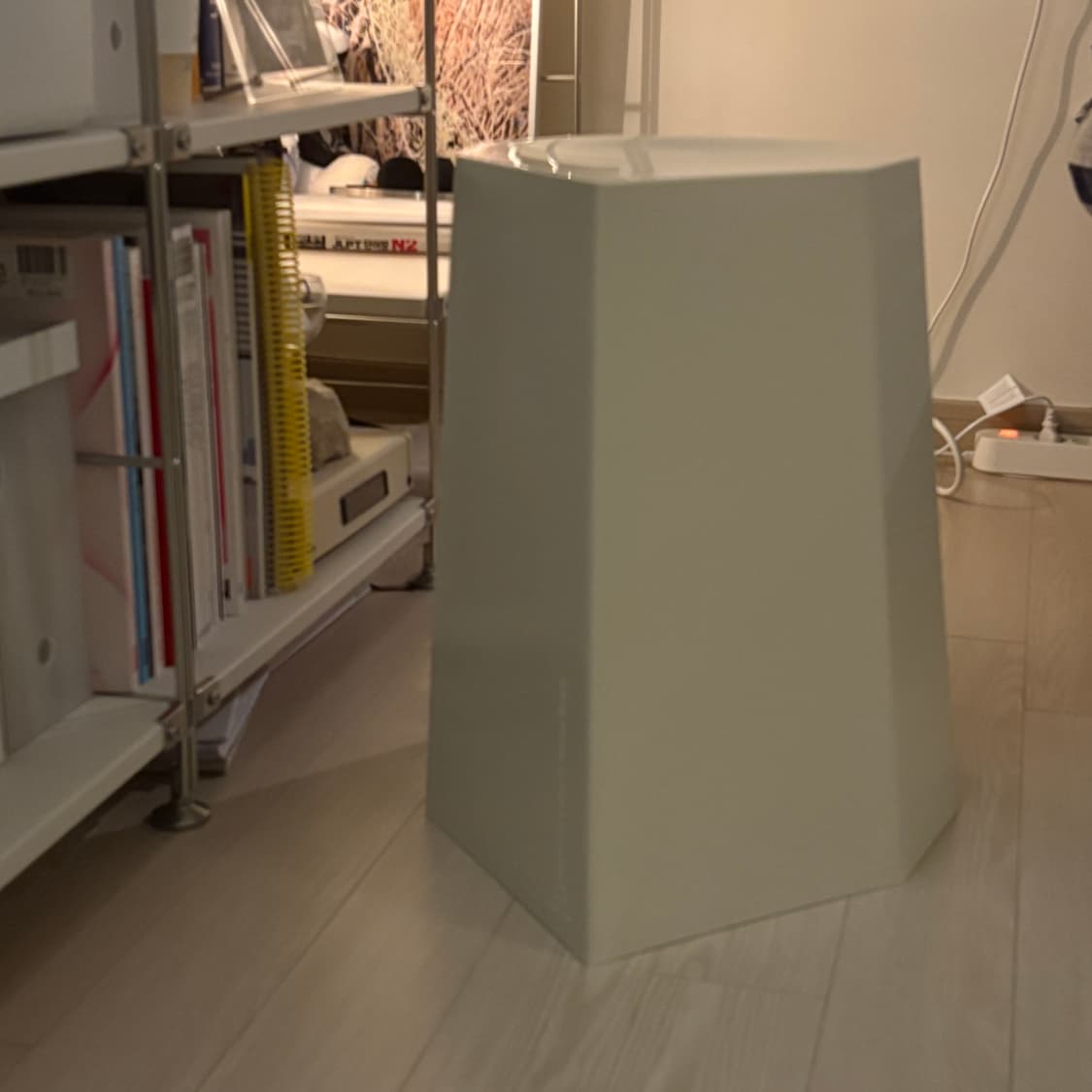 Arnold Circus Stool Ivory 상품이미지3