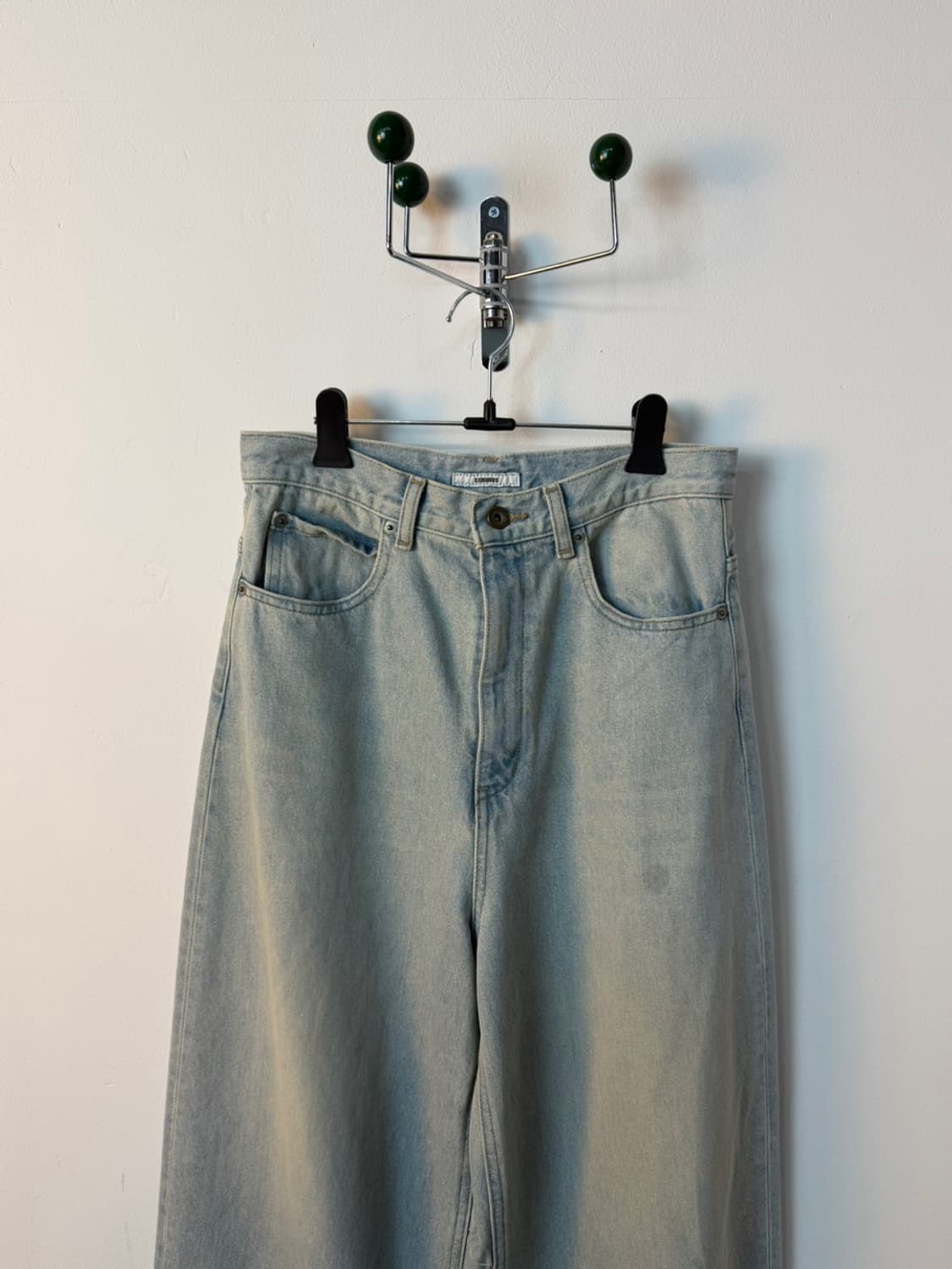 스튜디오스 세미 플레어 다이드 데님 팬츠 상품이미지1