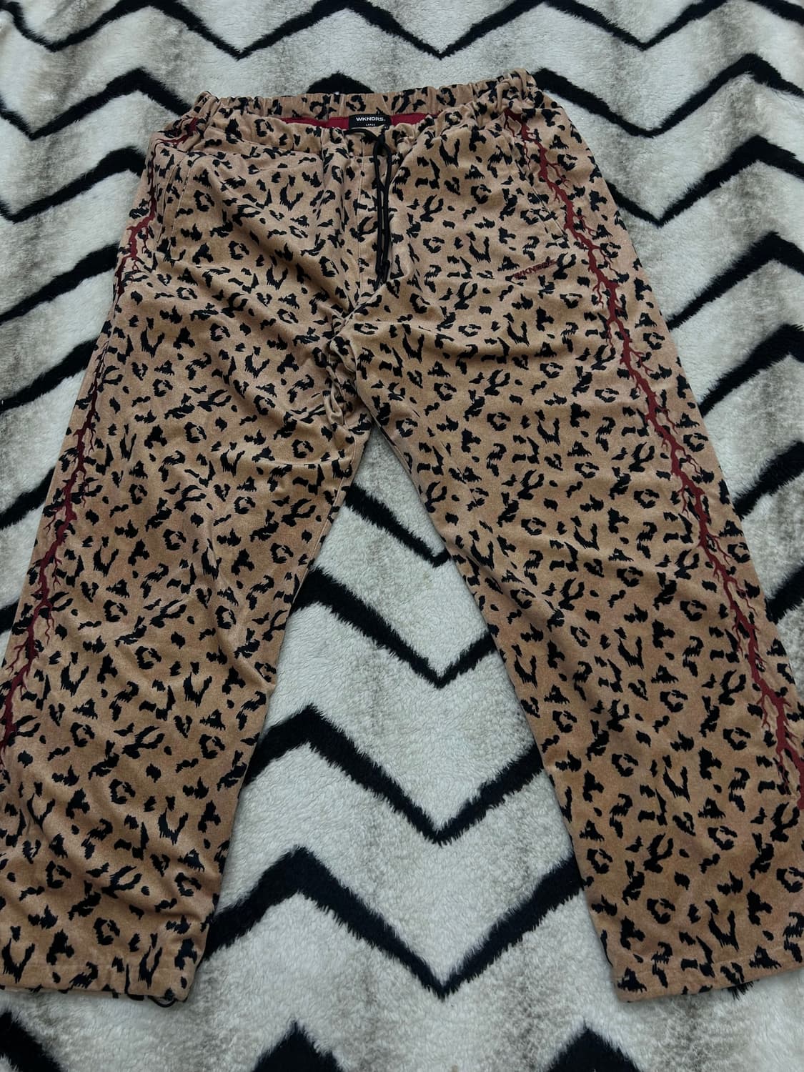 [L]위켄더스 레오파드 Crack 벨벳 팬츠/기모 상품이미지1
