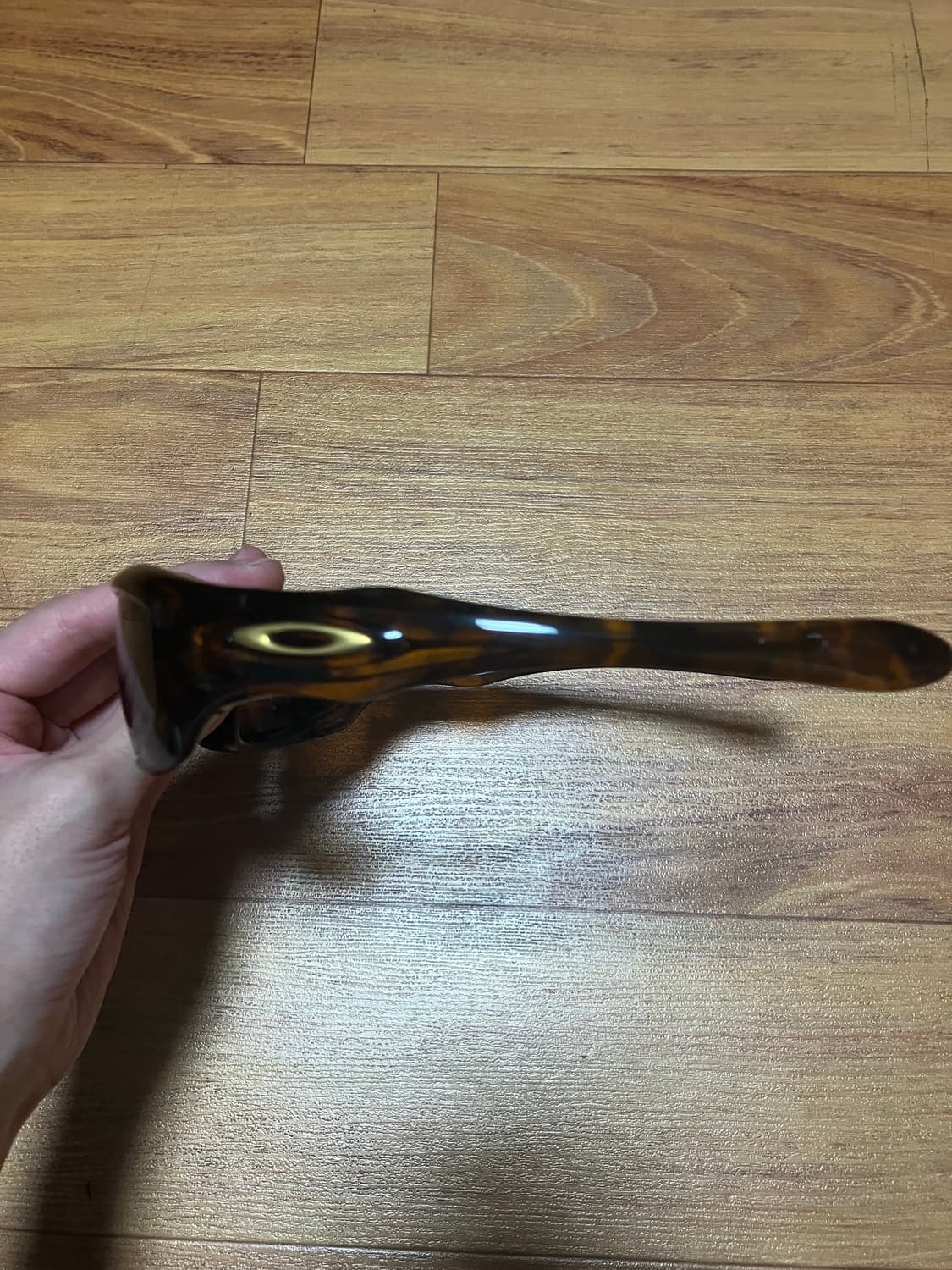 오클리 몬스터독 새렌즈 톨토이즈 상품이미지2
