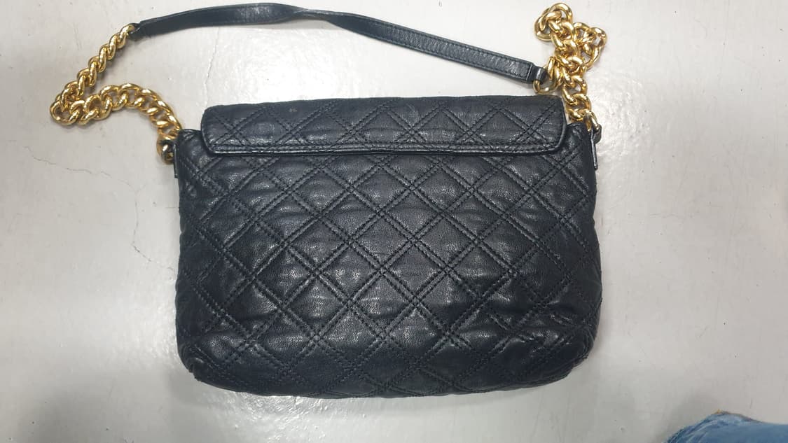 마크제이콥스 블랙 퀼팅 체인 백 상품이미지2